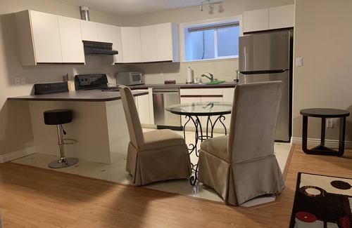 Broadmead Apartment | Clean and specious 2 bedroom suite