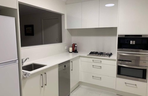 Daw Park House | Clean and Stylish. Close to CBD. Newly renovated.