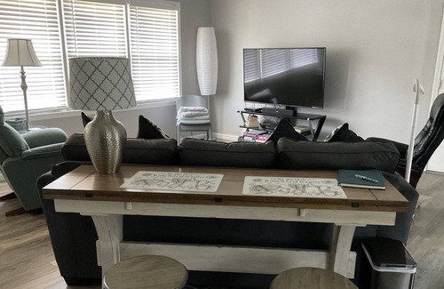 Campbellsville House | Clean, comfortable & convenient.