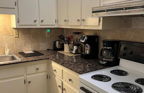Gulf Shores Condo | Clean Comfortable Convenient Affordable. Beach view. Owner Managed Fewer Fees