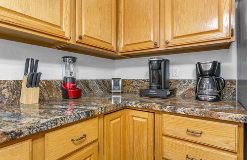 Green Valley House | Clean & comfortable home w/opt of heated pool & Spa