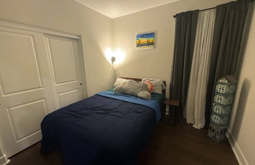 Simi Valley Bed & Breakfast | Clean & Comfy Private Room- Perfect for Your Stay!