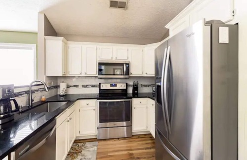Lexington House | Clean&Cozy 4Beds/2Bath (Lexington, KY)