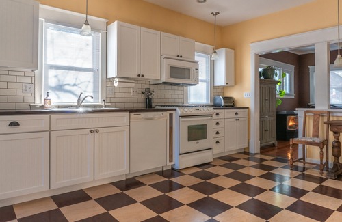 Sandpoint House | Clean & Cozy Home Near Downtown, Hiking, Biking!