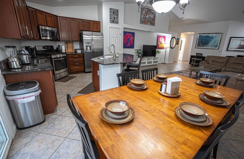 North Las Vegas House | ★ Clean & Cozy Ultra-Spacious ★ 4Bed 2Bath in North Las Vegas!