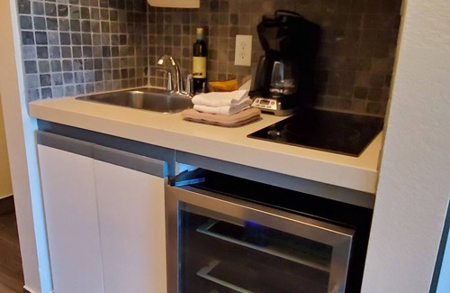 Brian Head Apartment | Clean Get-A-Way Condo w/Pool, Jacuzzi and Gym