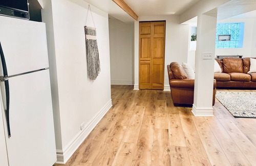 Logan Square House | Clean, Private, Cozy Urban Oasis Chicago Greystone In Heart of Logan Square