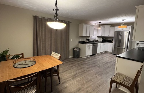 Elizabethtown House | Clean quite 3 bd 2 bath home in great location fully remodeled