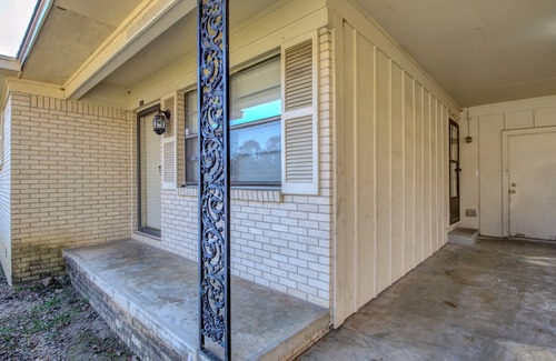Little Rock House | Clean Safe Comfortable Housing - Convenient Area