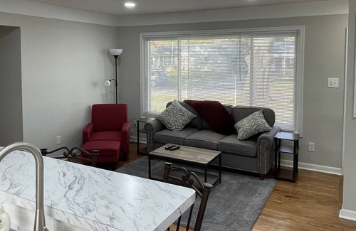 Warren House | Clean, Safe Home Away From Home