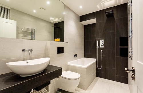 Larkhall House | Clean Slate, by Veeve