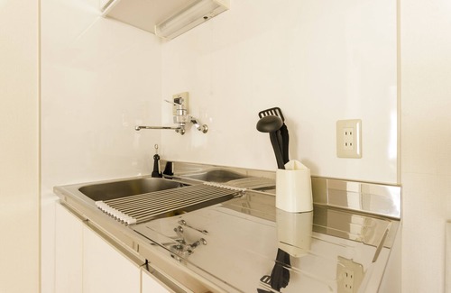 Ichikawa House | Clean STAY in renovated room/High speed WiFi/Comfortable 1DK with excellent access from the nearest station.