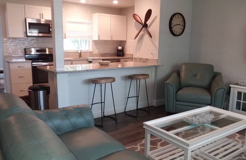 Clearwater House | CLEARWATER PRIVATE RETREAT FOR YOUR FAMILY.IN GROUND SALT WATER POOL.