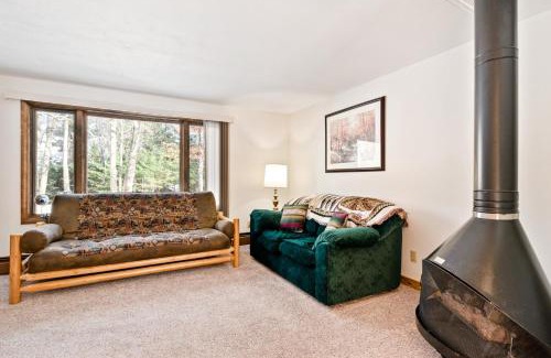 Eagle River Apartment | Cleerwood Village #269