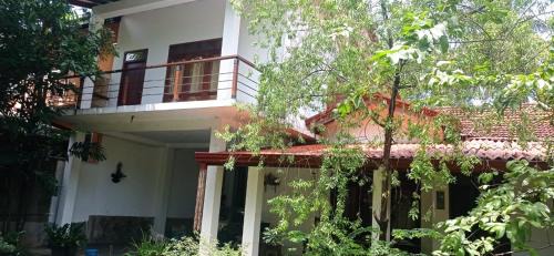 Ja-Ela Bed & Breakfast | Clement's Homestay