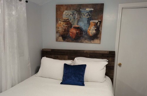 Ronda House | Cleo's Village Blue Ridge Mountains Tiny Homes