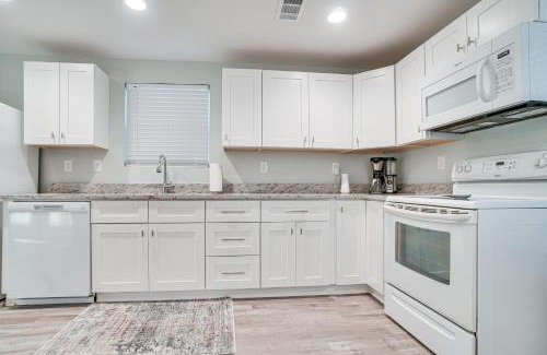 Cleveland House | Cleveland Retreat with Patio Yonah Mountain Views!