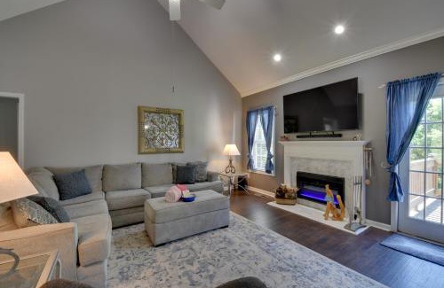 Helen House | Cleveland Retreat with Deck 2 Mi to Winery!