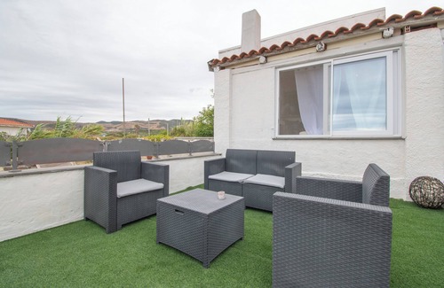 Sorso Villa | ClickSardinia Villa Tramonto by the beach with path to the sea