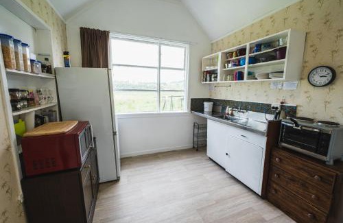 Ohingaiti House | Cliff Top Cottage