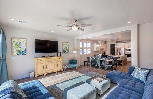 St. George Villa | Cliffside Retreat at The Ledges Golf Club *Private Hot Tub*