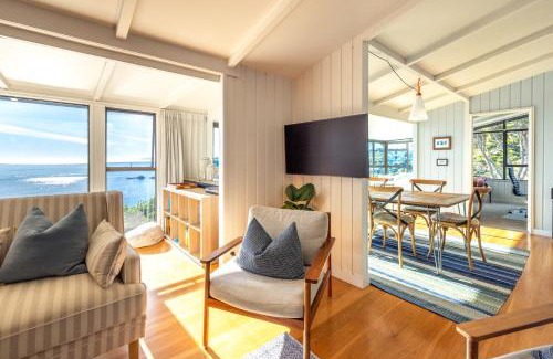 Oneroa House | Clifftop Sanctuary - Stay Waiheke