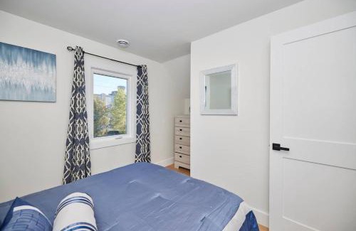 Niagara Falls House | Clifton Escape Home