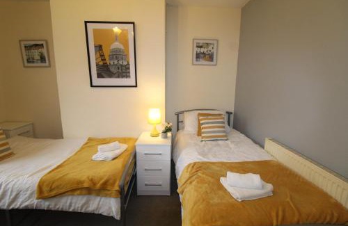 High Hazels House | Clifton House