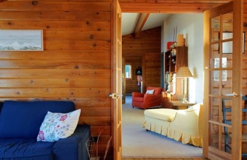 Waupoos House | Clifton House - Waterfront Family home in PEC