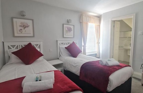 Southport Bed & Breakfast | Clifton Villa - Southport