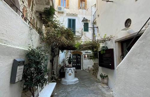 Sperlonga Apartment | Clizia History & Sea