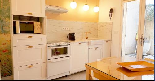 Greoux-les-Bains Apartment | clos coutin