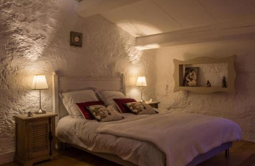 Pouzols House | Clos de la Colombe