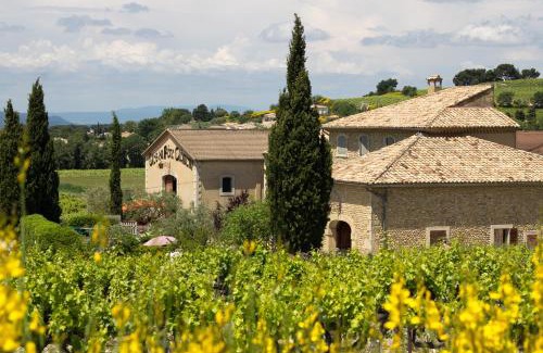 Visan House | Clos Du Père Clément