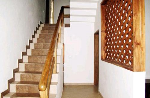Stuart Hill House | Close d one