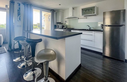 La Bocca Apartment | CLOSE SEA - Terrace with Sea View, AC and Parking - BENAKEY