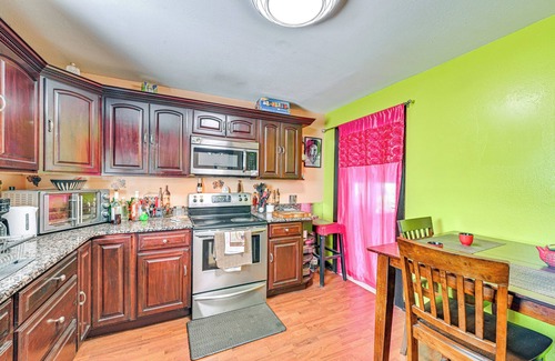 Paw Creek House | Close to Airport: Home in the Heart of Charlotte!