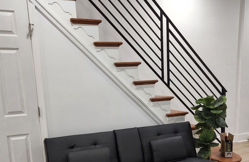 South Philadelphia House | Close to arenas and Center City