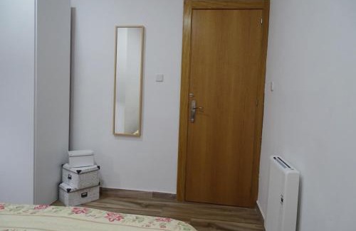 Sant Adria de Besos Apartment | close to beach and 15 mints to la rambla by tren