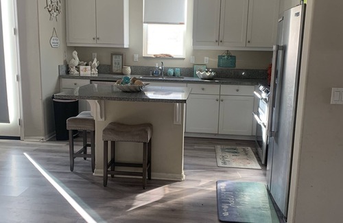 Loma Alta House | Close to beaches and Legoland. Less than 1hr to Disneyland