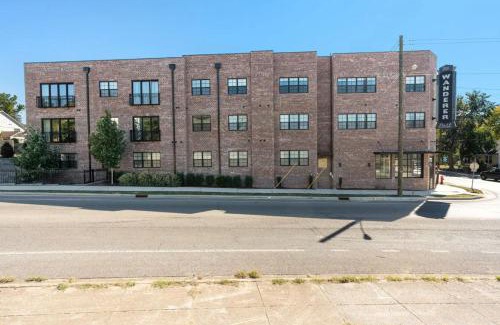 Cleveland Park Apartment | Close to Broadway and Walkable Area with 4 Beds, 2 Bedrm