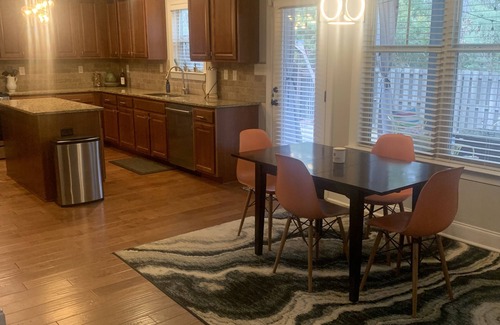 Riverwood Plantation House | Close to Champions Retreat Golf Club and 14 miles from the Augusta National!