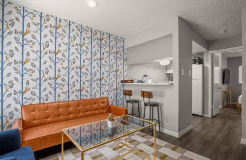 Hancock Apartment | Close to Downtown Fast Wi-Fi Parking Pool