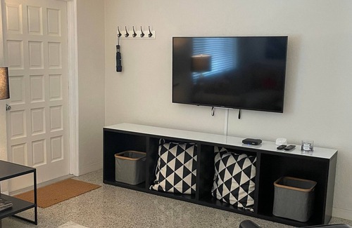Fossil Park House | Close to Downtown St. Pete