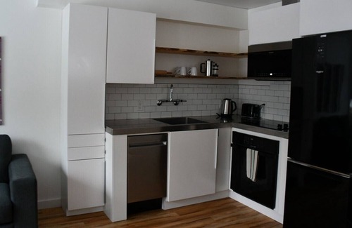 Whitehorse Apartment | Close to everything, away from it all.