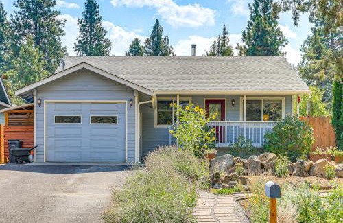 Larkspur House | Close to Everything! Quiet Retreat in Bend