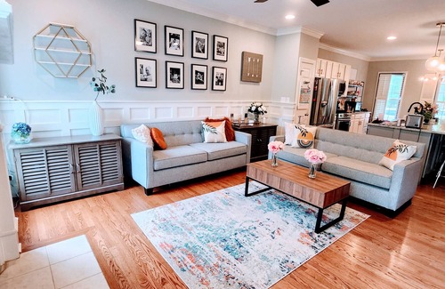Cary House | Close to it all! RDU, Downtown Raleigh&Durham, Pet friendly, Fast WIFI