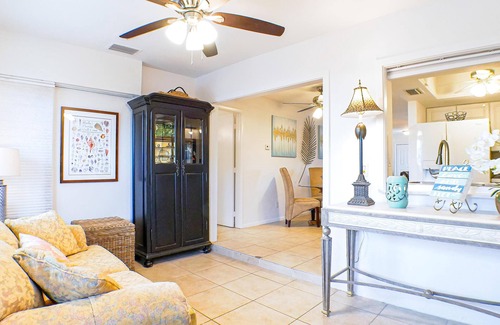 Naples Park House | Close To Naples Beach! Pets Welcome. Bikes Available. Hot Tub. Summer Specials!