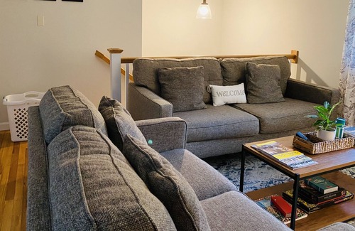 Geyser Crest House | Close to the Best of Saratoga!