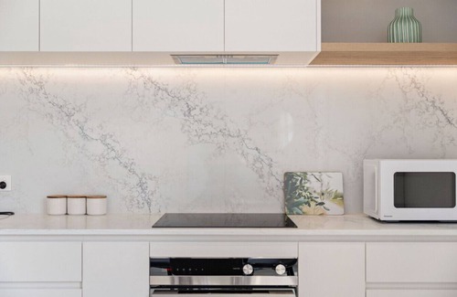 Kawarau Falls Apartment | Close to the remarkable ski field, modern and warm.